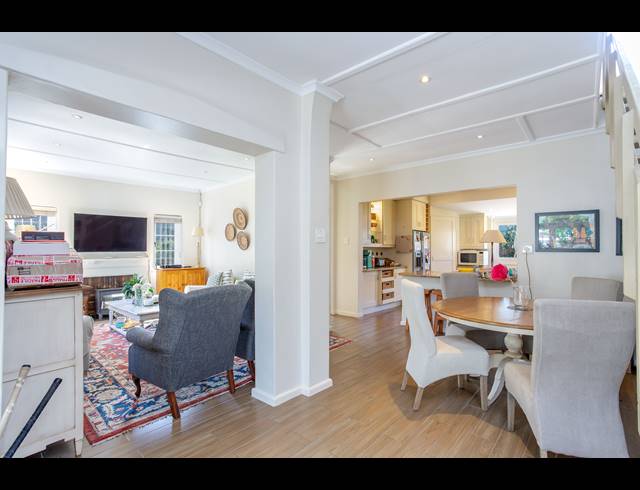4 BEDROOM FREESTANDING RENTED IN NEWLANDS